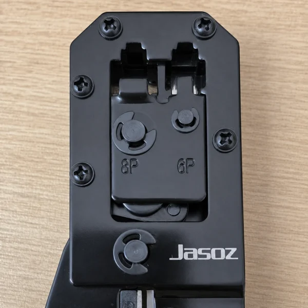 Kìm Bấm Mạng Đa Năng Jasoz T-E313 - RJ45/RJ11, Lưỡi Thép 420J2 3 Cận cảnh 8 răng ép bố trí vòng cung trong khoang RJ45 của kìm bấm mạng Jasoz T-E313, ép đều 8 chân hạt mạng